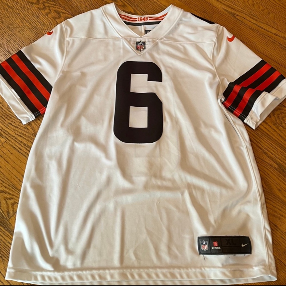 Baker Mayfield Cleveland Browns    White Jersey with Black Labeling